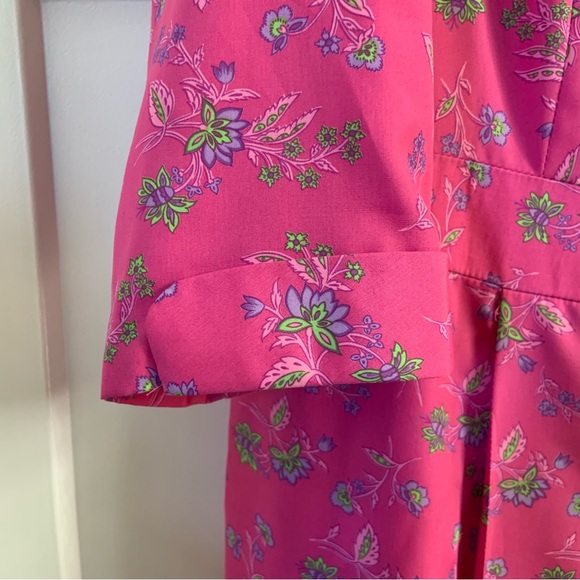 Vintage Pink Patterned 1950s/60s House Dress/ House Coat - Picture 9 of 13